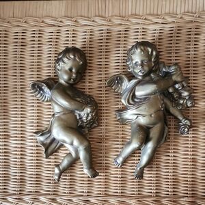 Vintage pair of gold plastic cherubs. Brimco Japan